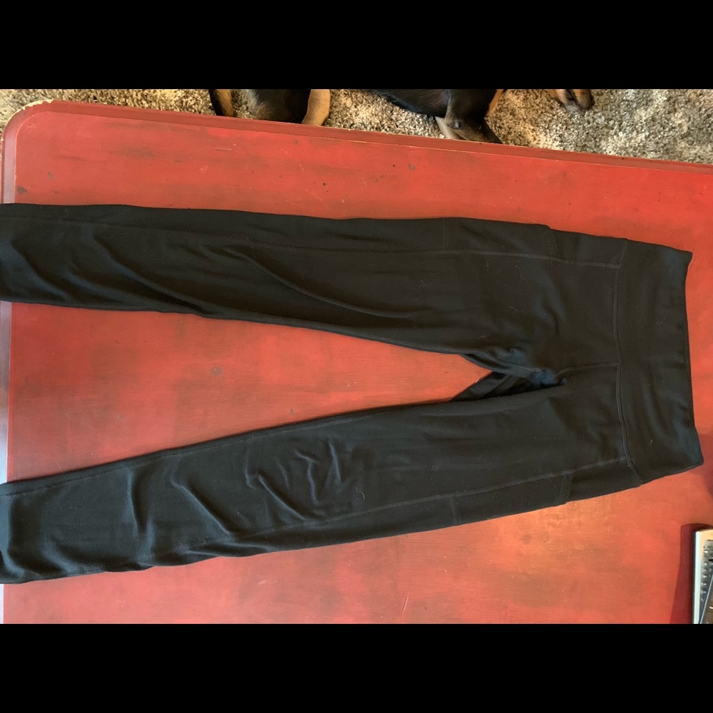 Black aerie leggings